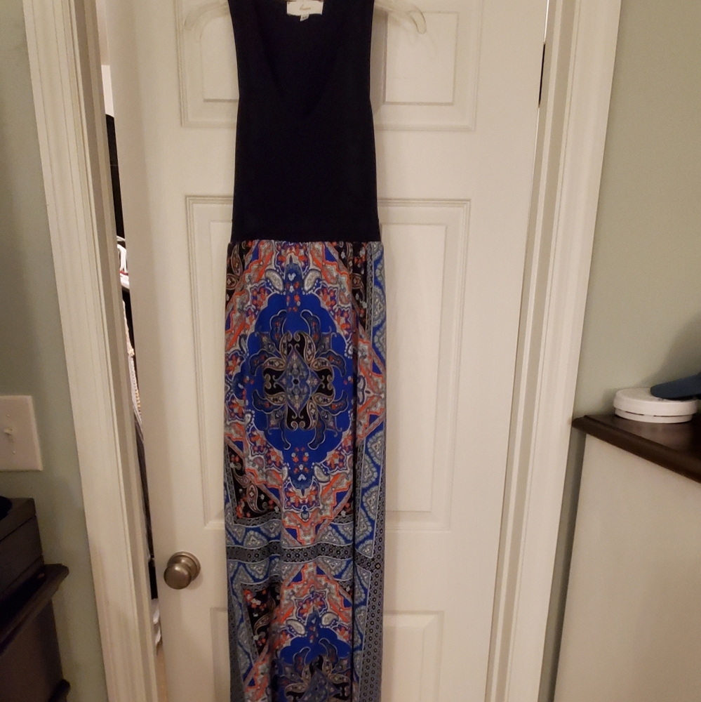 2/$25 Size XS Braeve Maxi Dress